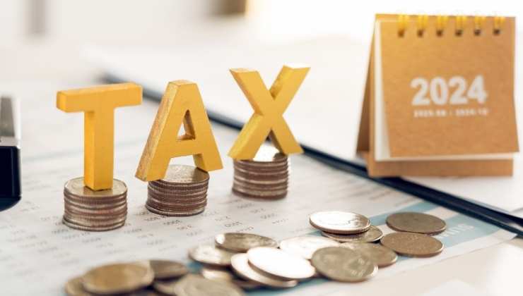 tax, monete, calendario 2024