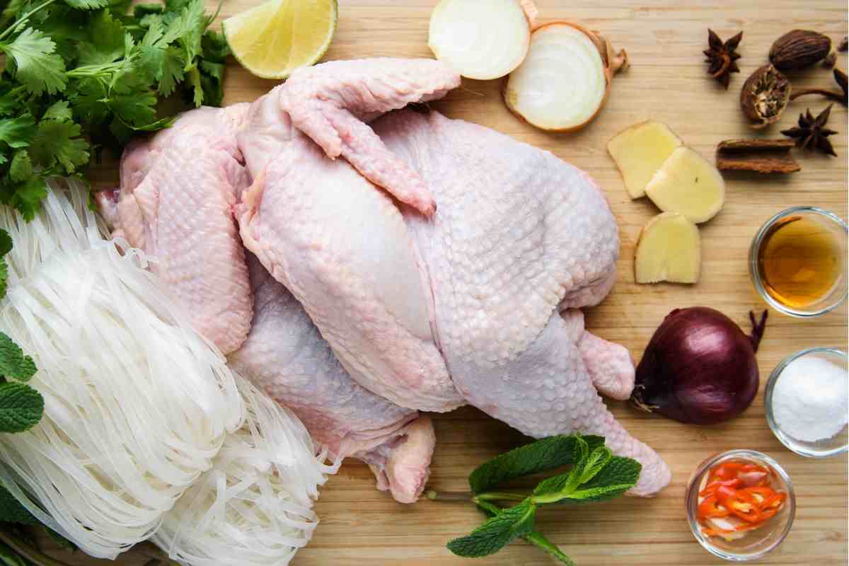 pollo e altri ingredienti