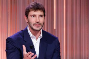 stefano de martino furioso ad affari tuoi